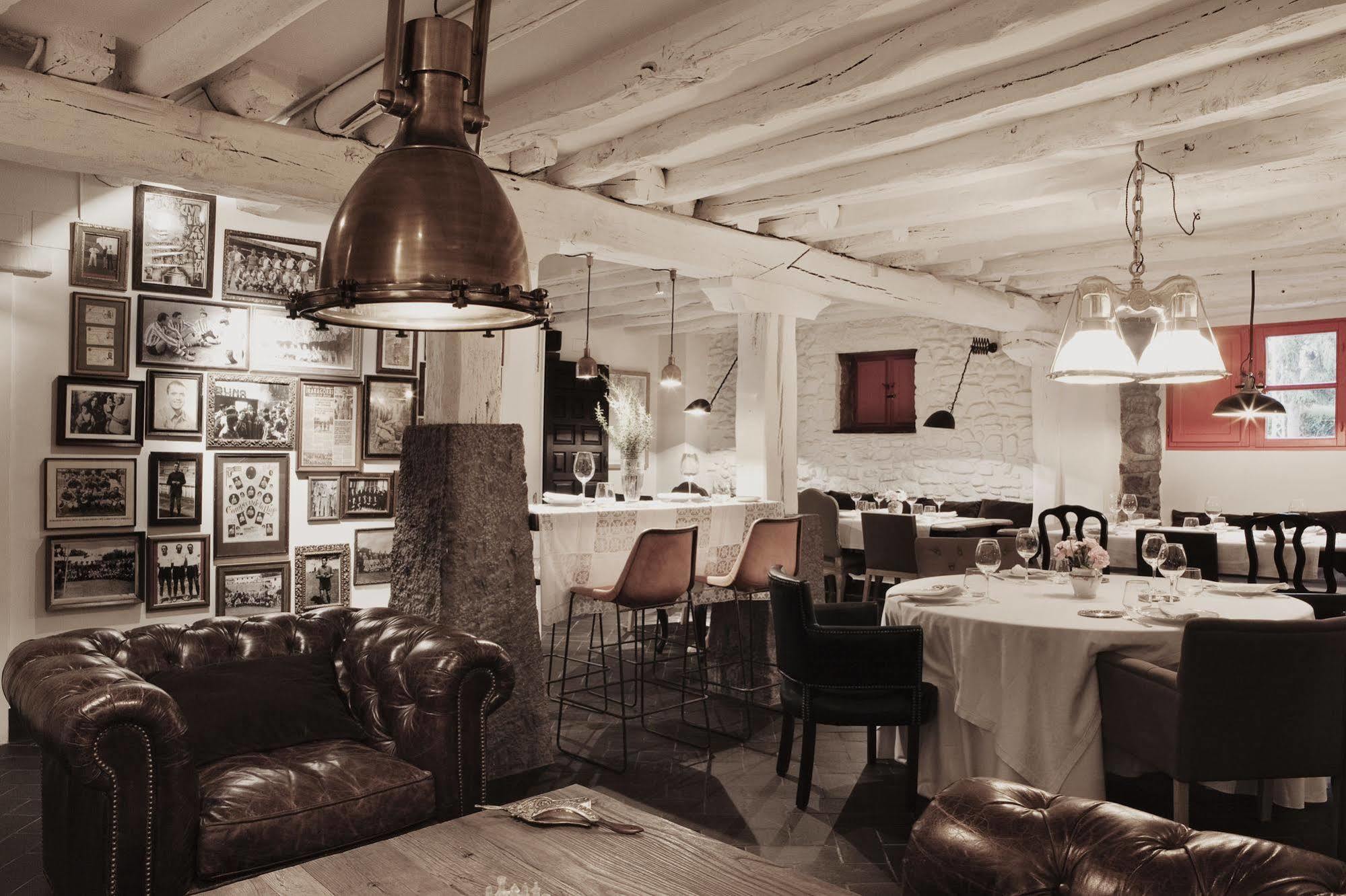 Hotel Iraragorri Галдакао Екстериор снимка